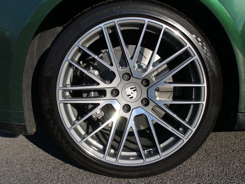 More views of Porsche Panamera