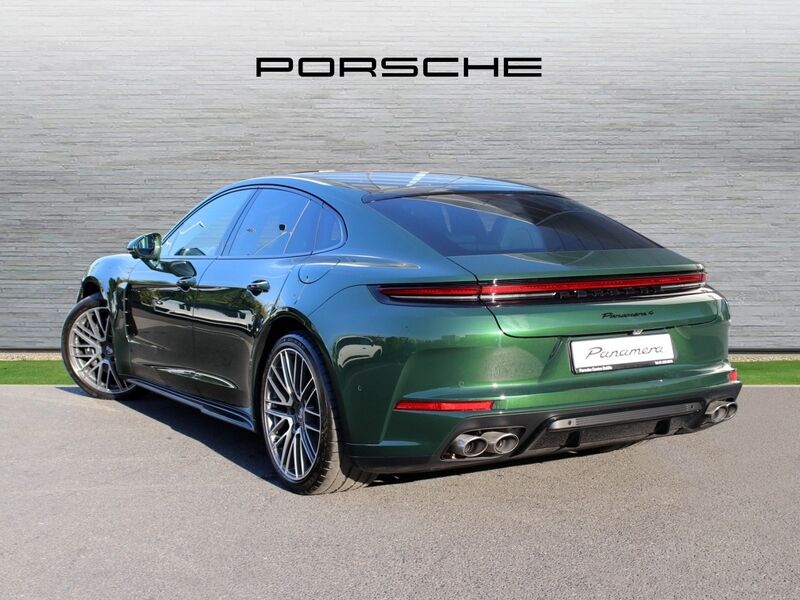 More views of Porsche Panamera