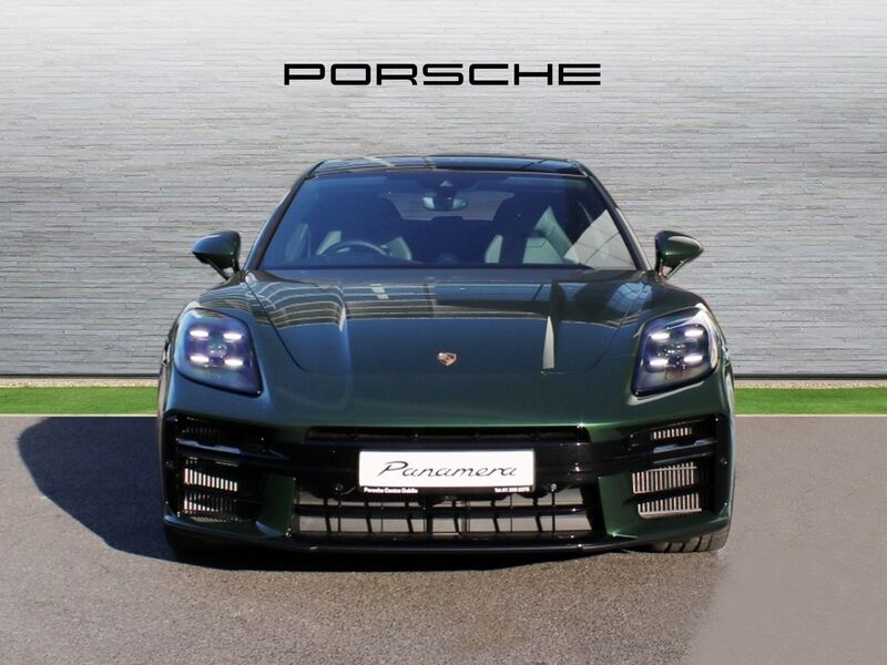 More views of Porsche Panamera