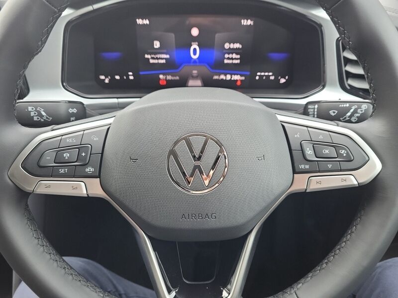 More views of Volkswagen T-Roc