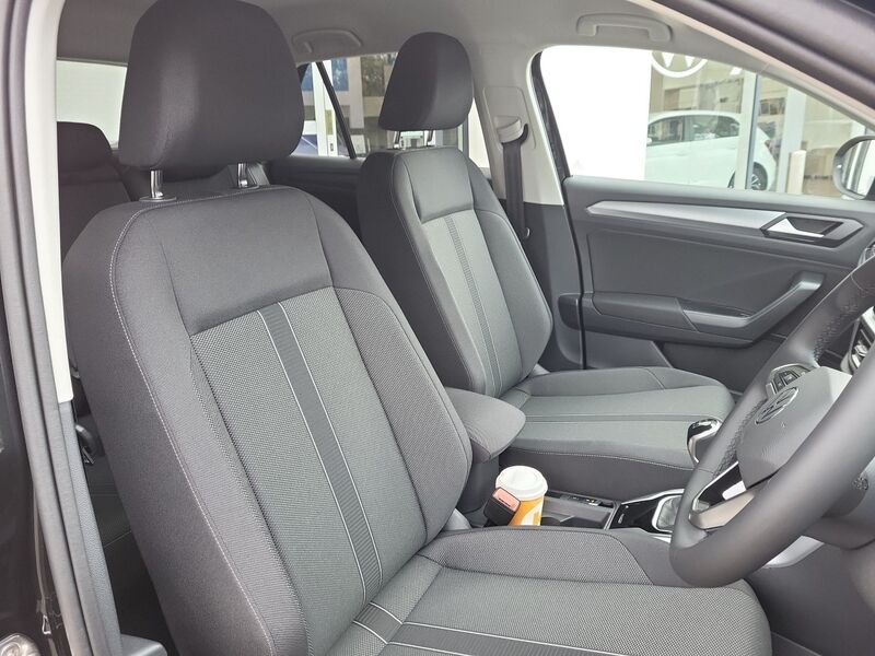 More views of Volkswagen T-Roc