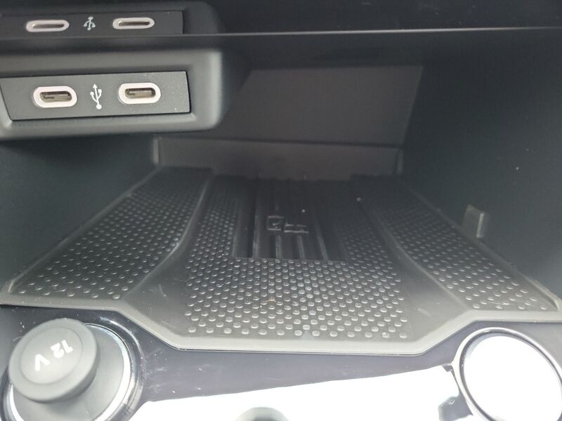 More views of Volkswagen T-Roc