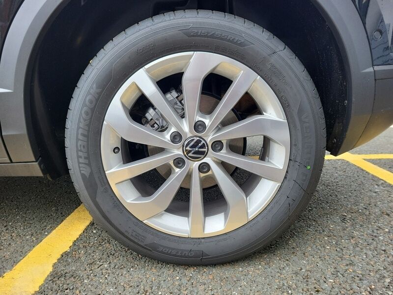 More views of Volkswagen T-Roc