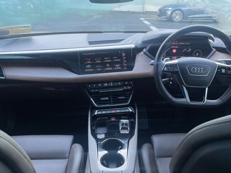 More views of Audi e-tron GT quattro