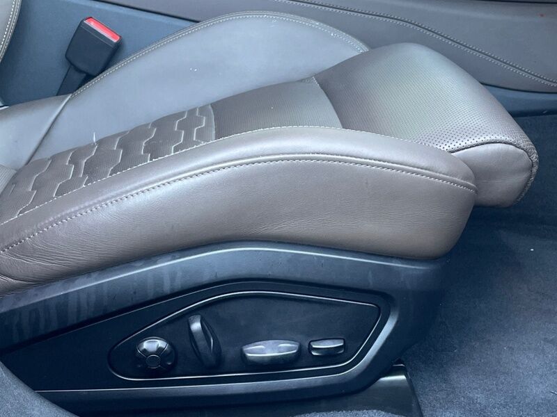 More views of Audi e-tron GT quattro