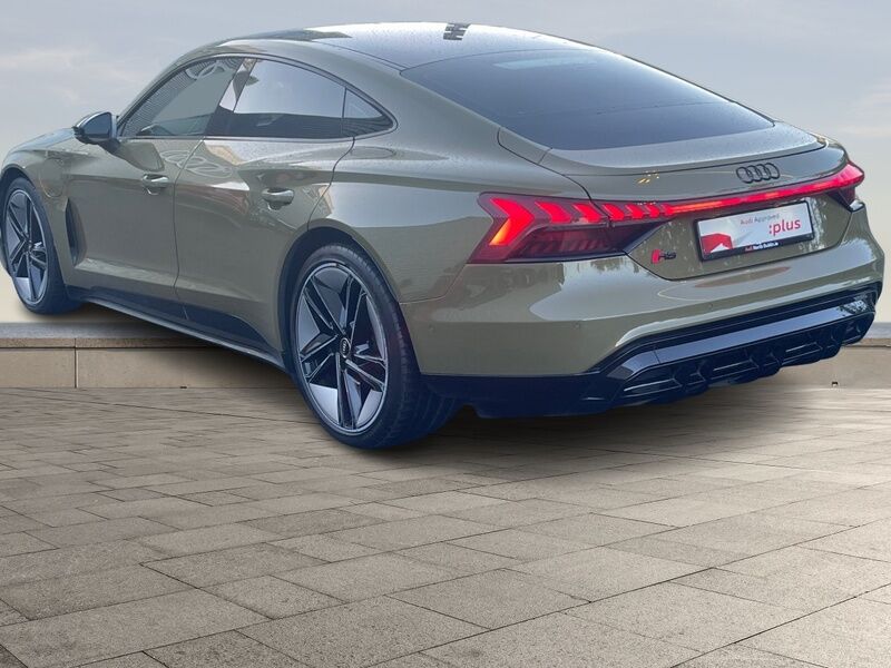 More views of Audi e-tron GT quattro