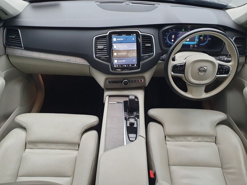 More views of Volvo XC90