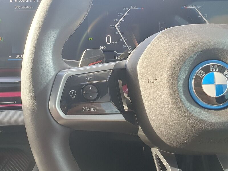 More views of BMW i5