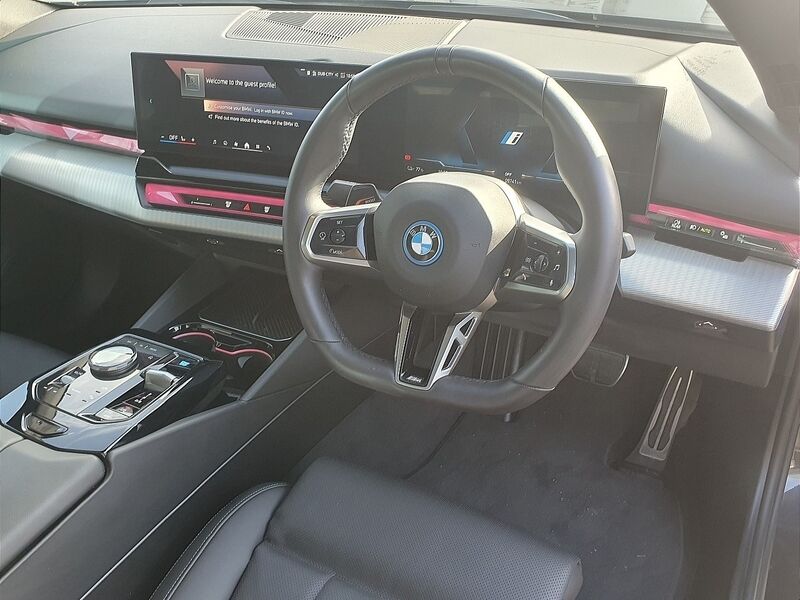 More views of BMW i5