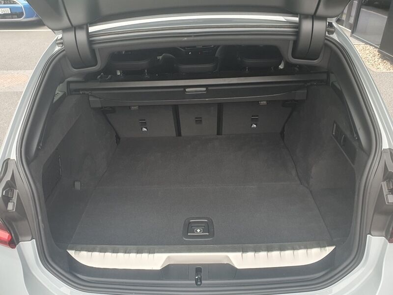 More views of BMW 3-Series