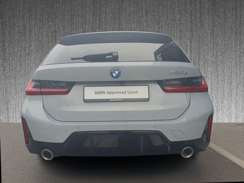 More views of BMW 3-Series