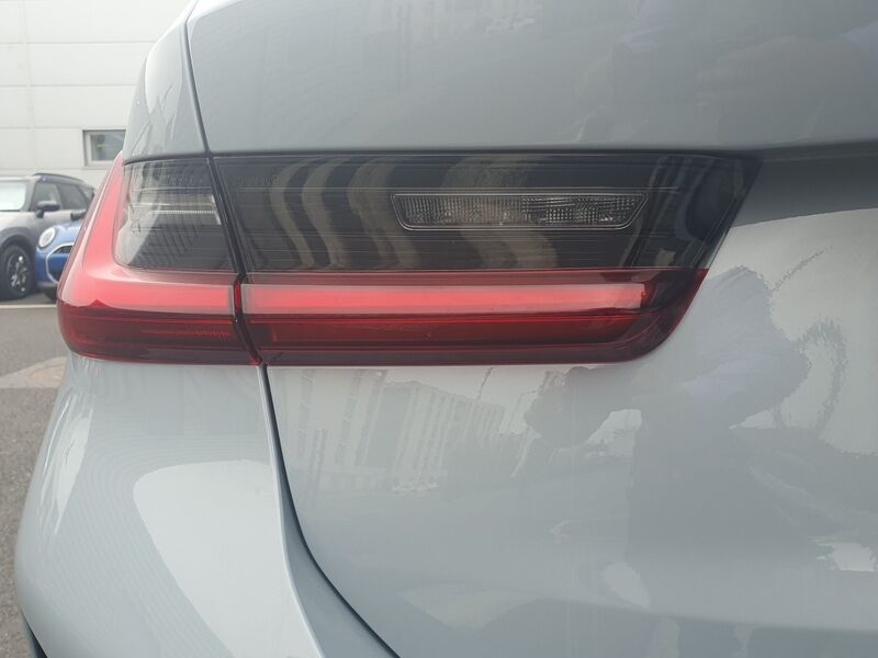 More views of BMW 3-Series