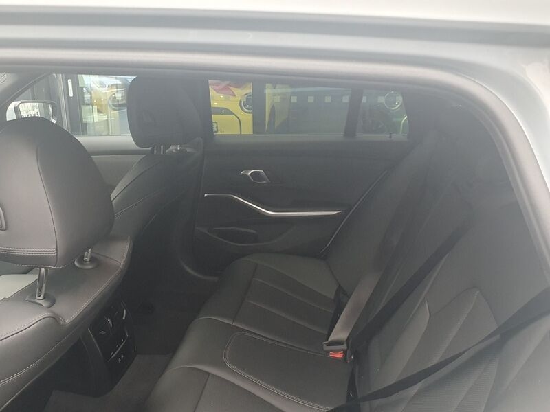 More views of BMW 3-Series