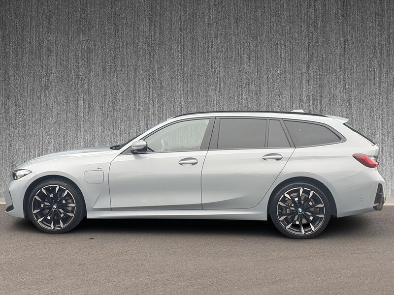 More views of BMW 3-Series