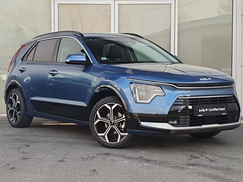 More views of Kia Niro