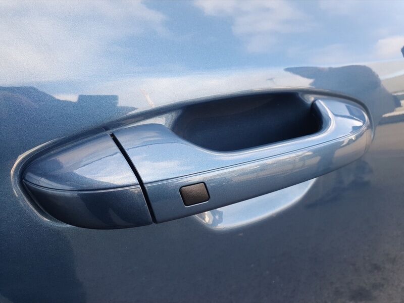 More views of Kia Niro