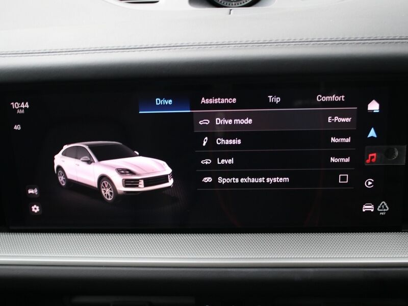 More views of Porsche Cayenne