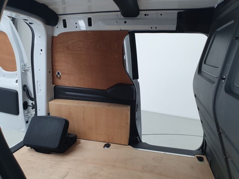 More views of Renault Kangoo