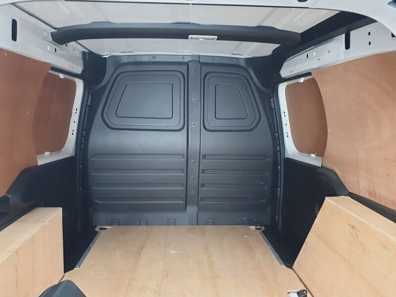 More views of Renault Kangoo