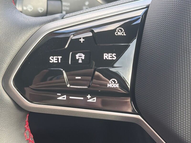 More views of Volkswagen ID.4