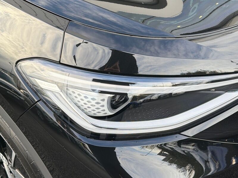 More views of Volkswagen ID.4