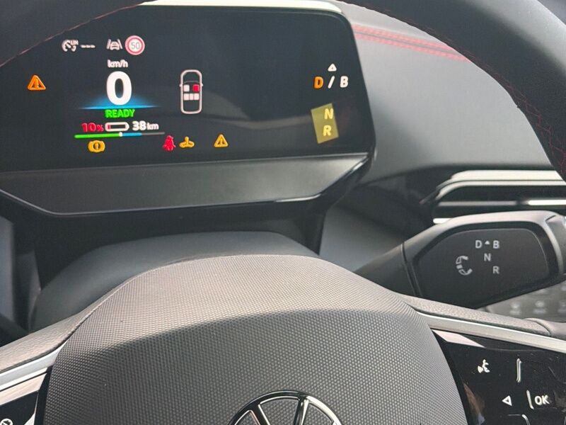 More views of Volkswagen ID.4