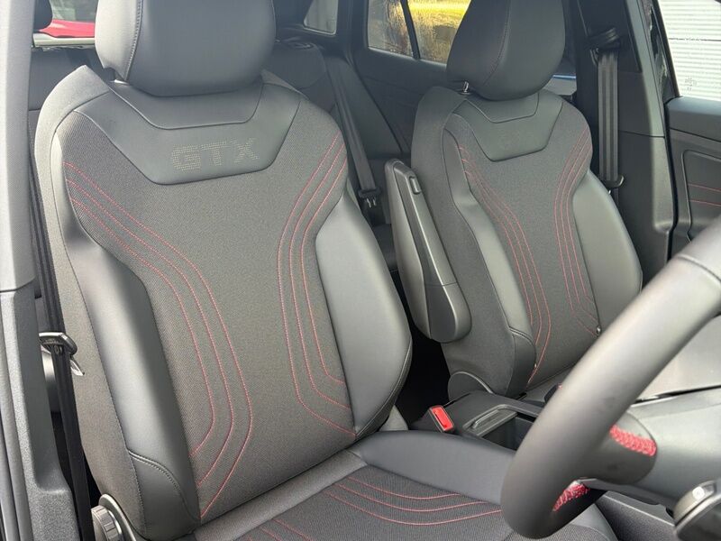 More views of Volkswagen ID.4