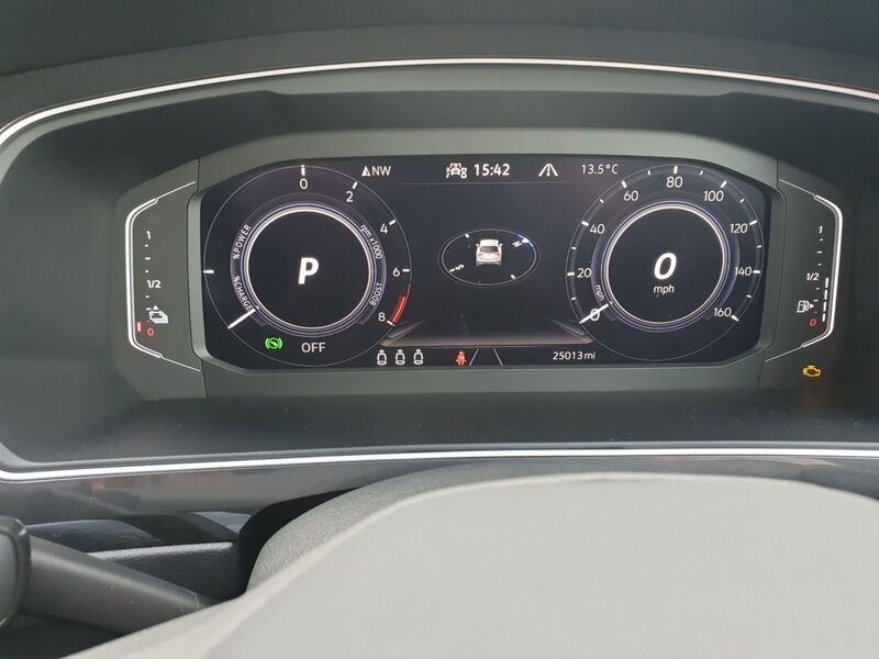 More views of Volkswagen Tiguan