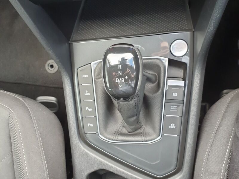 More views of Volkswagen Tiguan