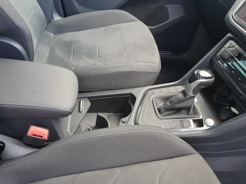 More views of Volkswagen Tiguan