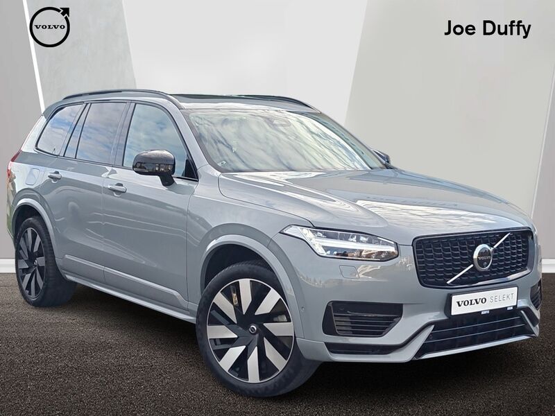 More views of Volvo XC90