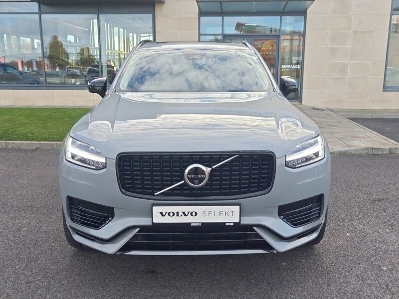 More views of Volvo XC90