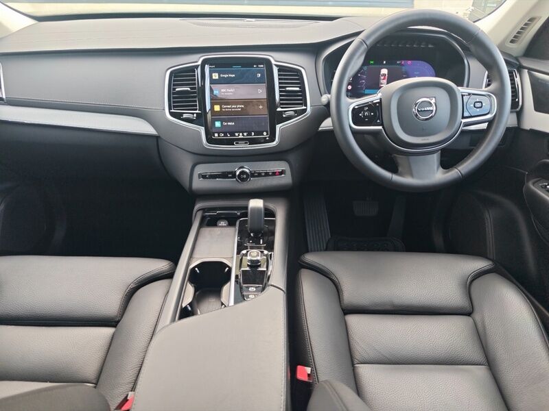 More views of Volvo XC90