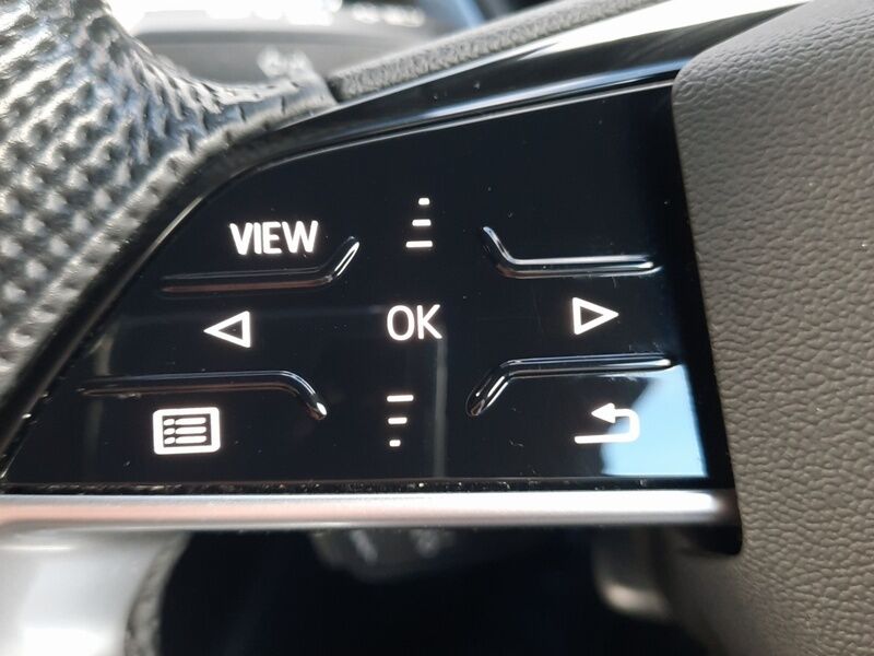 More views of Audi Q4 e-tron