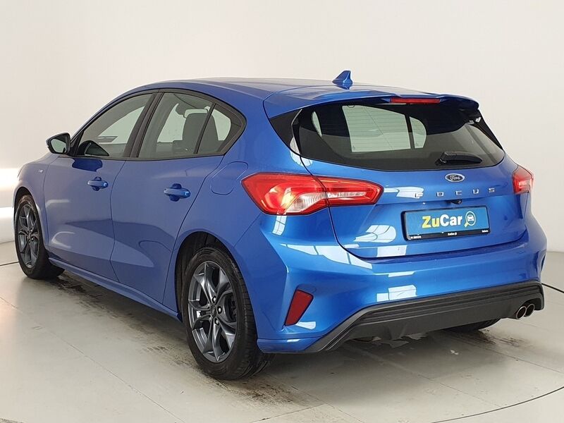 More views of Ford Focus