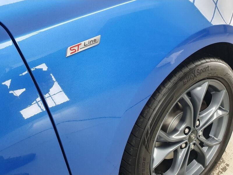 More views of Ford Focus