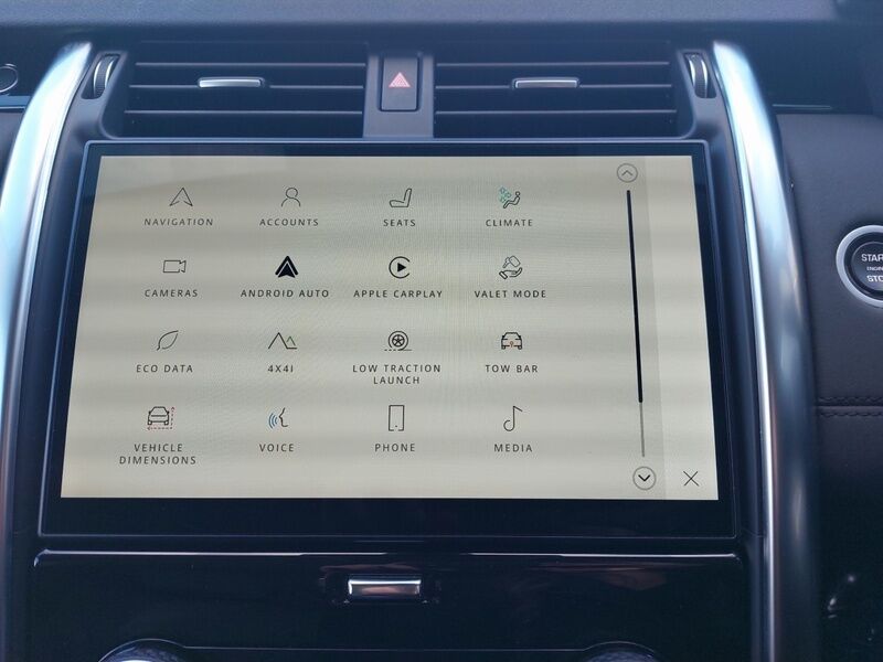 More views of Land Rover Discovery