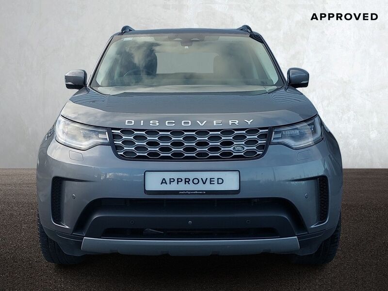 More views of Land Rover Discovery