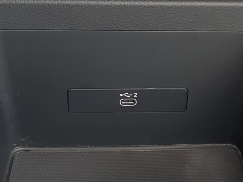 More views of Audi Q5