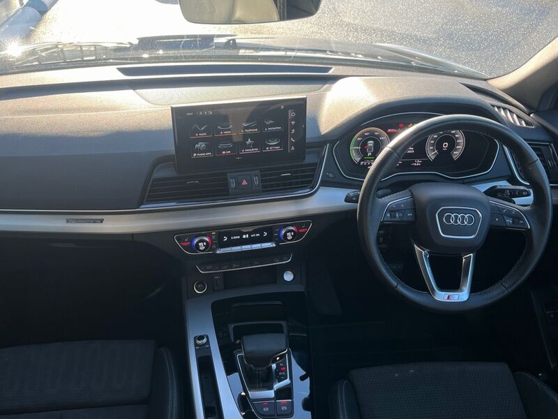 More views of Audi Q5