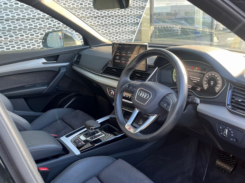 More views of Audi Q5
