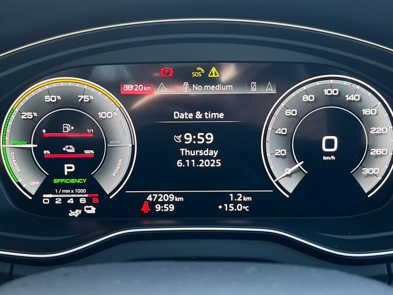 More views of Audi Q5