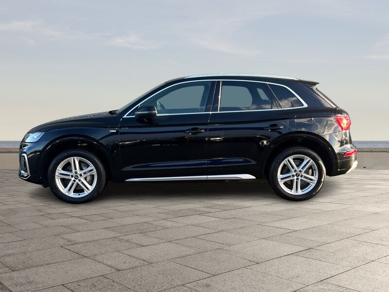 More views of Audi Q5
