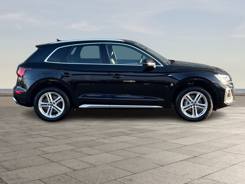 More views of Audi Q5