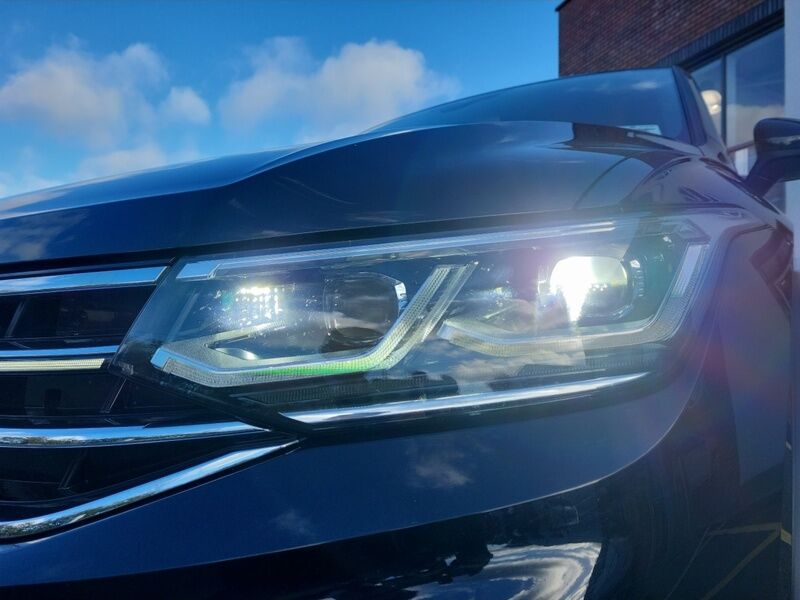 More views of Volkswagen Tiguan Allspace