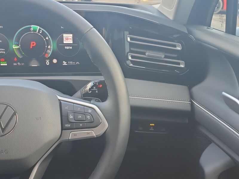 More views of Volkswagen Tiguan