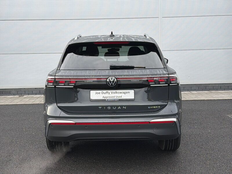 More views of Volkswagen Tiguan