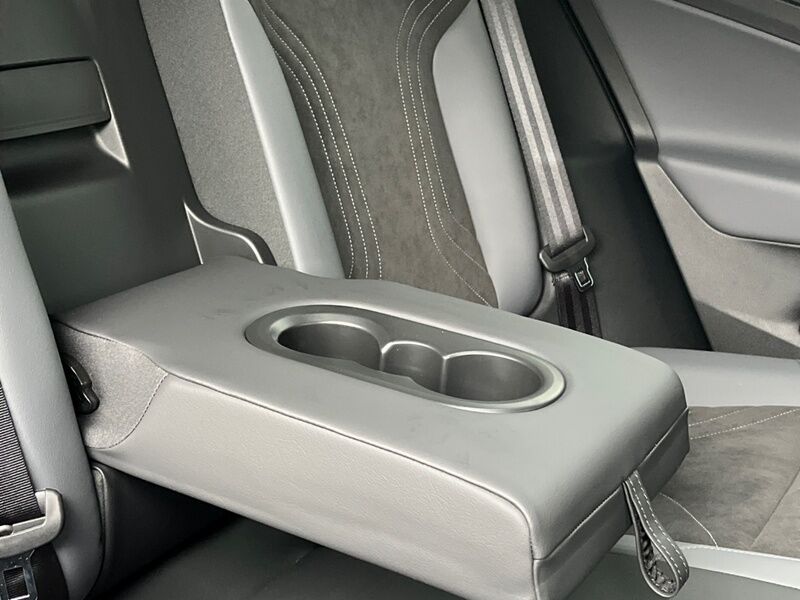 More views of Volkswagen ID.5