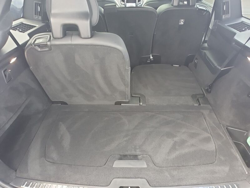 More views of Volvo XC90