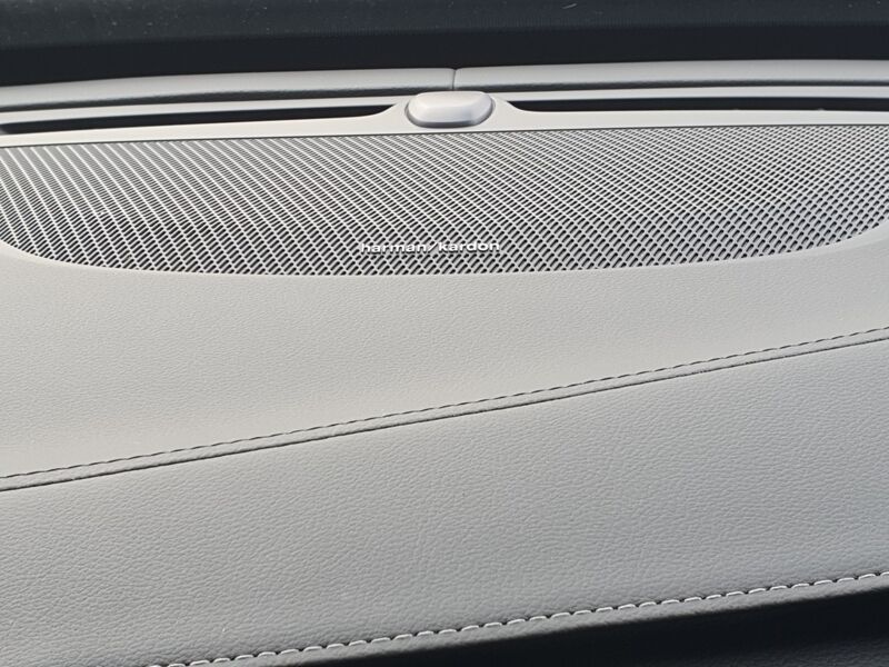 More views of Volvo XC90